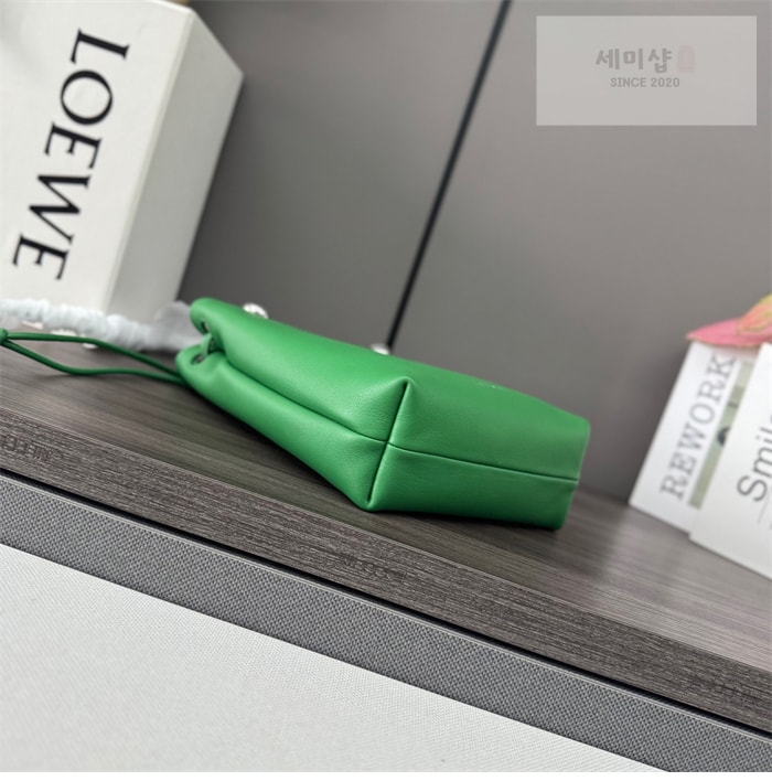 Loewe 로에베 페블 버킷백 Bag 3번 이미지