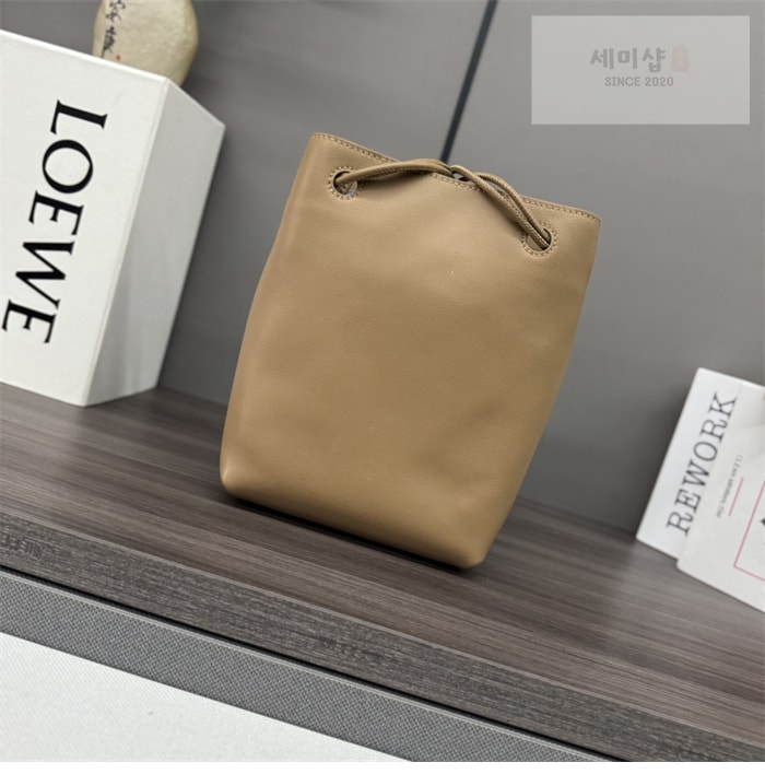 Loewe 로에베 페블 버킷백 Bag 1번 이미지