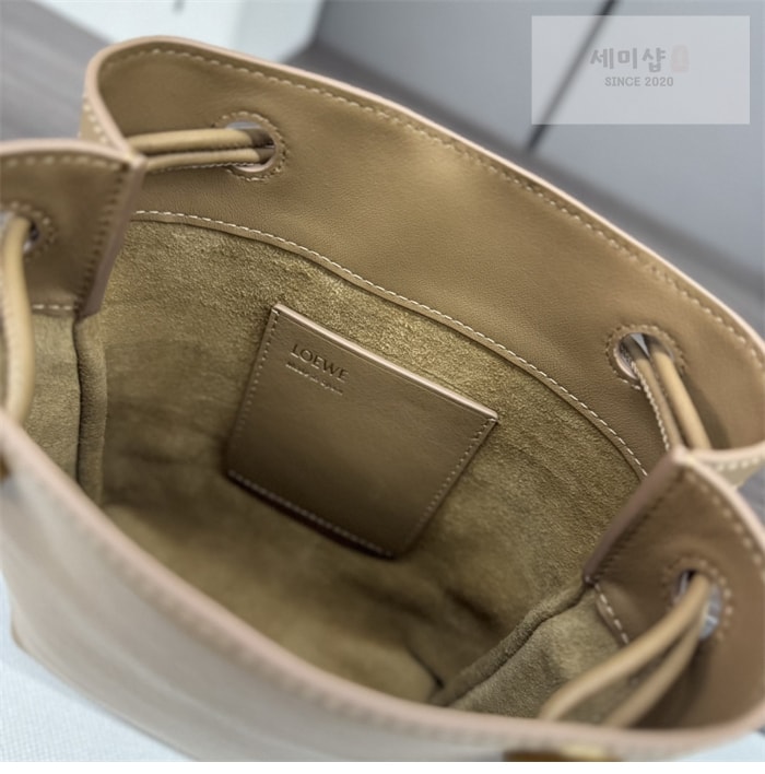 Loewe 로에베 페블 버킷백 Bag 7번 이미지