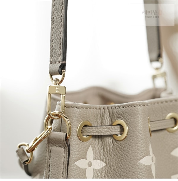 Louis Vuitton 루이비통 나노 노에 백 앙프렝뜨 모노그램 M46291 갈렛 바이컬러 Bag 15번 이미지