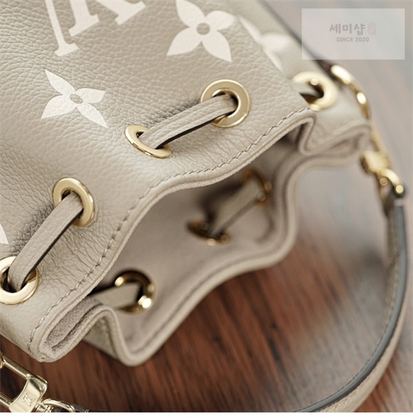 Louis Vuitton 루이비통 나노 노에 백 앙프렝뜨 모노그램 M46291 갈렛 바이컬러 Bag 3번 이미지