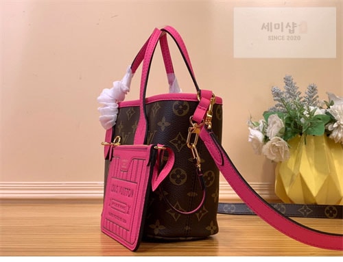 Louis Vuitton 루이비통 네버풀 반둘리에 인사이드 아웃 BB " 4 Color " 핑크 Bag 33번 이미지