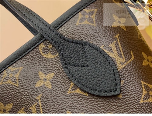 Louis Vuitton 루이비통 네버풀 반둘리에 인사이드 아웃 BB " 4 Color " 핑크 Bag 6번 이미지