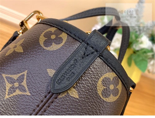 Louis Vuitton 루이비통 네버풀 반둘리에 인사이드 아웃 BB " 4 Color " 핑크 Bag 41번 이미지