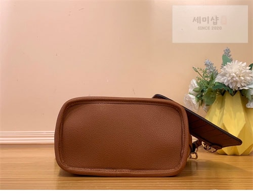 Louis Vuitton 루이비통 네버풀 반둘리에 인사이드 아웃 BB " 4 Color " 핑크 Bag 1번 이미지