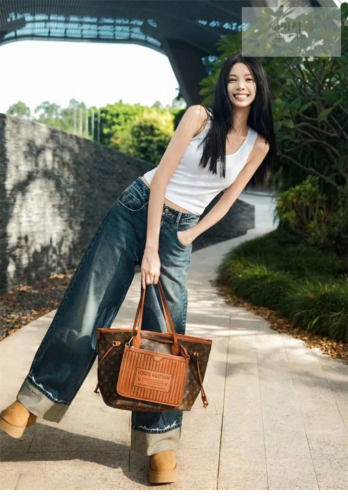 Louis Vuitton 루이비통 네버풀 인사이드 아웃 MM M12061 모노그램 탄 Bag 4번 이미지