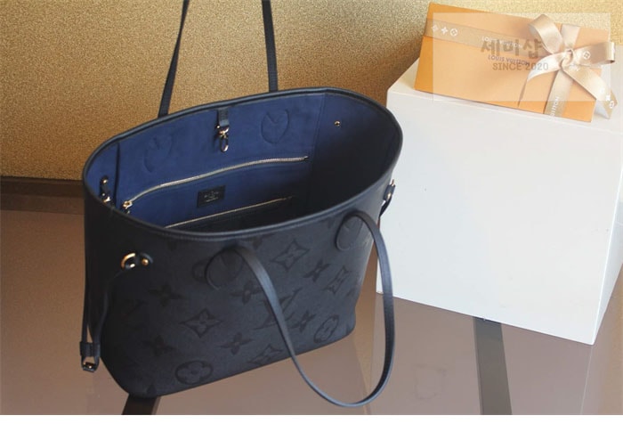 Louis Vuitton 루이비통 네버풀 MM 토트백 앙프렝트 모노그램 M45685 블랙 Bag 2번 이미지