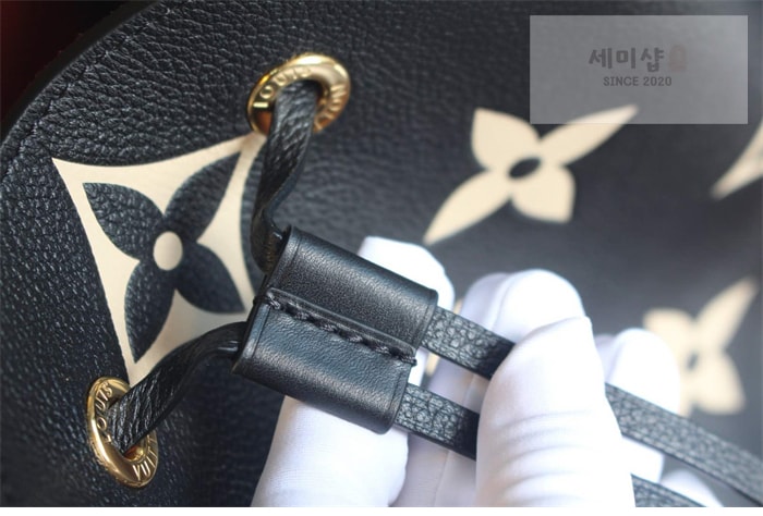 Louis Vuitton 루이비통 네오노에 MM 앙프렝뜨 모노그램 M45497 블랙 바이컬러 Bag 1번 이미지