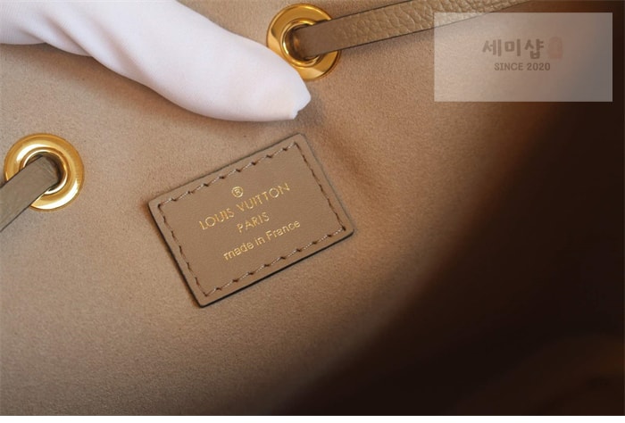 Louis Vuitton 루이비통 네오노에 MM 앙프렝뜨 모노그램 M45555 갈렛 바이컬러 Bag 9번 이미지