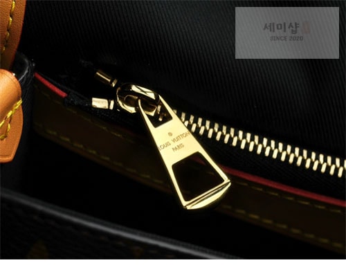 Louis Vuitton 루이비통 다이앤 PM M45985 모노그램 Bag 18번 이미지