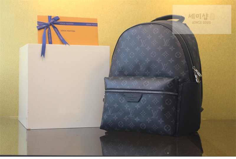 Louis Vuitton 루이비통 디스커버리 백팩 PM 이클립스 모노그램 M22558 이클립스 모노그램 Bag 7번 이미지