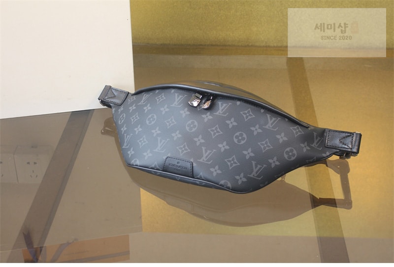 Louis Vuitton 루이비통 디스커버리 범백 PM 이클립스 모노그램 M44336 모노그램 이클립스 Bag 8번 이미지