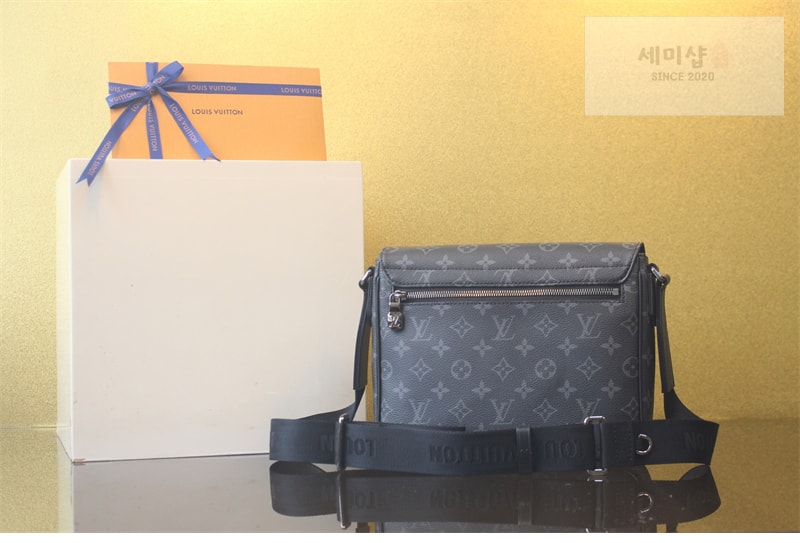 Louis Vuitton 루이비통 디스트릭트 PM 이클립스 모노그램 M46255 이클립스 모노그램 Bag 1번 이미지