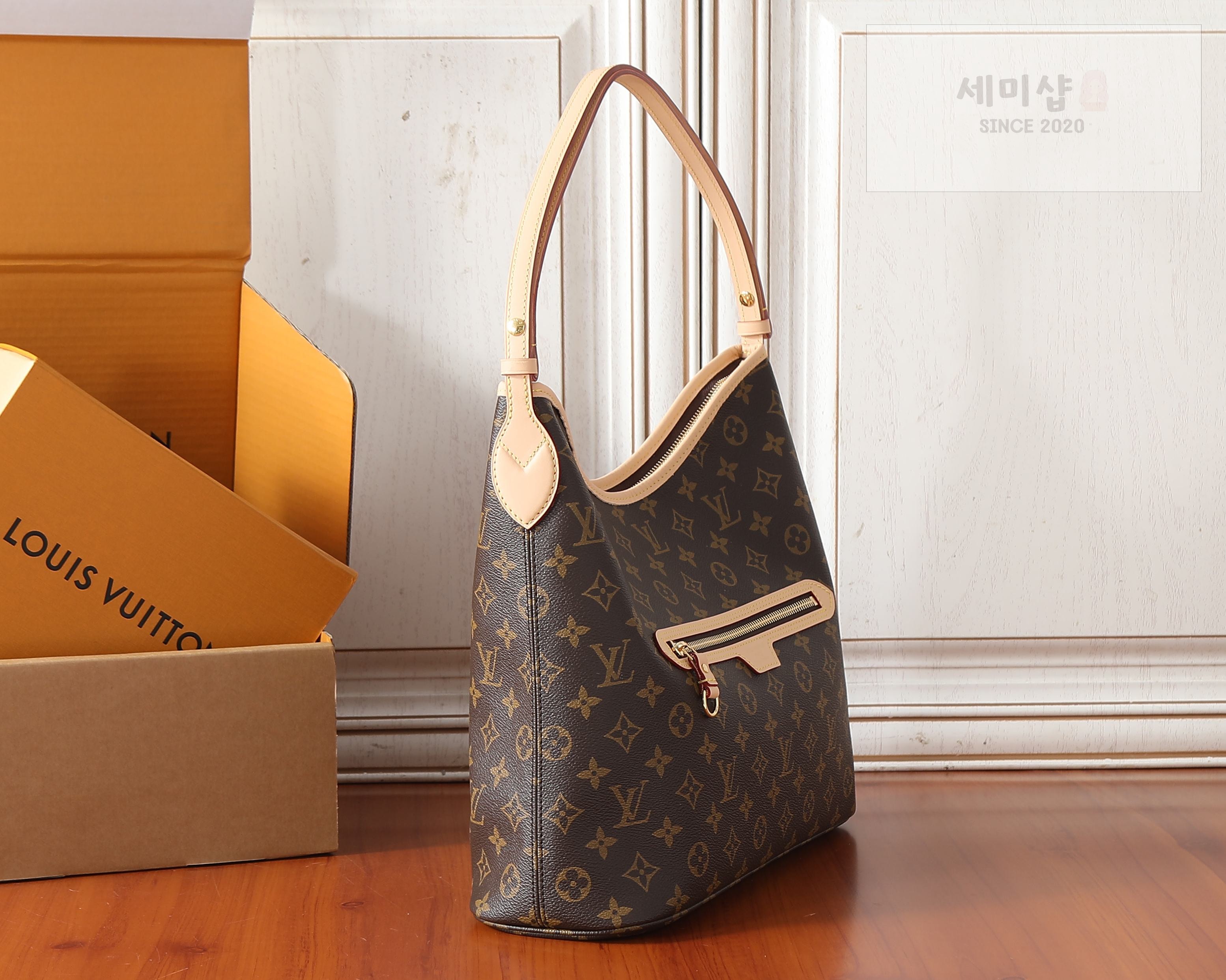 루이비통 루이비통 라인업 호보백 레플리카 3번 이미지 - Bag | 세미샵 레플리카 사이트