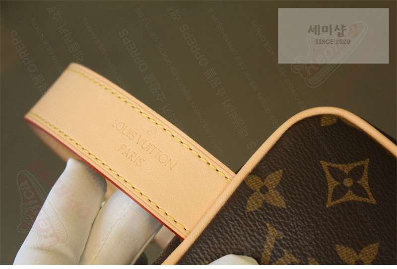Louis Vuitton 루이비통 락커 돕 키트 모노그램 캔버스 M83112 모노그램 캔버스 Bag 5번 이미지