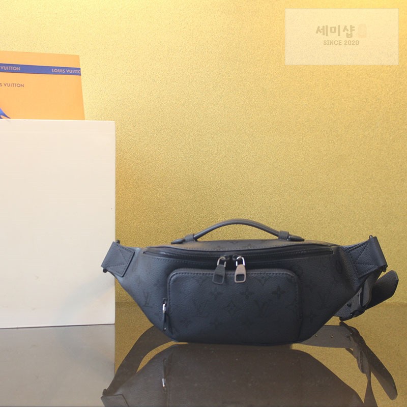 Louis Vuitton 루이비통 러시 범백 모노그램 미드나잇 M26763 미드나잇 모노그램 Bag 1번 이미지