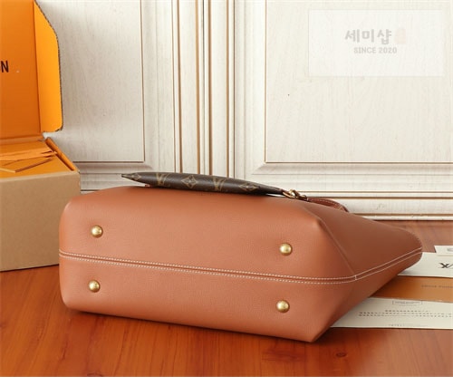 Louis Vuitton 루이비통 로우 키 카바스 M25343 " 3 Color " 꼬냑 Bag 2번 이미지