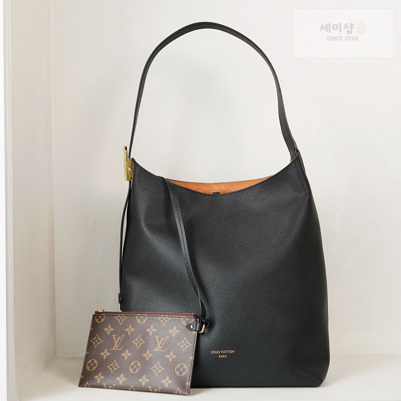 Louis Vuitton 루이비통 로우 키 호보 MM M24856 블랙 Bag 1번 이미지