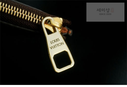 Louis Vuitton 루이비통 로우 키 호보 MM M24856 블랙 Bag 20번 이미지