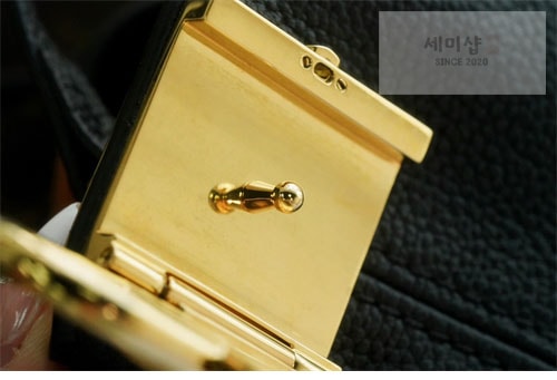 Louis Vuitton 루이비통 로우 키 호보 MM M24856 블랙 Bag 13번 이미지