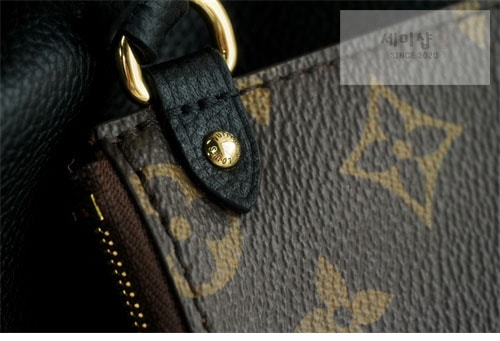 Louis Vuitton 루이비통 로우 키 호보 MM M24856 블랙 Bag 21번 이미지
