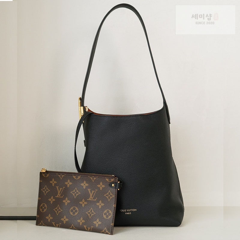 Louis Vuitton 루이비통 로우 키 호보 PM M25352 블랙 Bag 2번 이미지