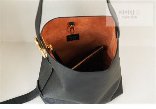 Louis Vuitton 루이비통 로우 키 호보 PM M25352 블랙 Bag 9번 이미지