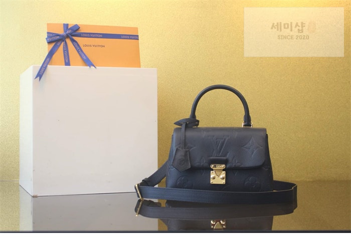 Louis Vuitton 루이비통 마들렌 BB 앙프렝뜨 모노그램 M45977 블랙 Bag 4번 이미지