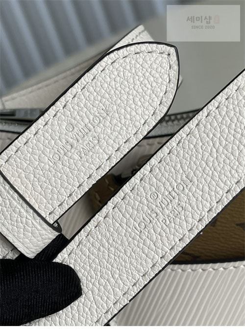 Louis Vuitton 루이비통 마렐 에피 숄더백 M80688 쿼츠 화이트 Bag 6번 이미지