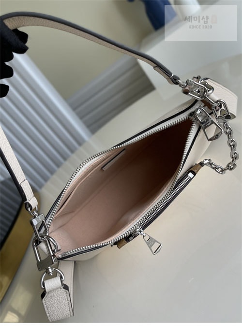 Louis Vuitton 루이비통 마렐 에피 숄더백 M80688 쿼츠 화이트 Bag 10번 이미지