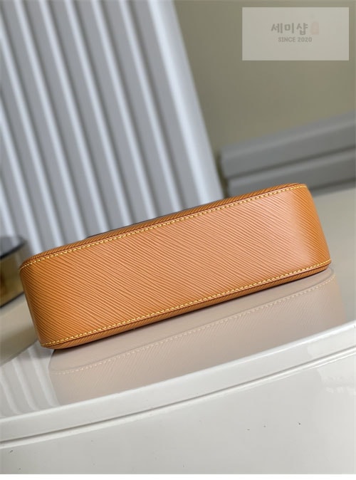 Louis Vuitton 루이비통 마렐 에피 숄더백 M80689 허니 골드 Bag 6번 이미지