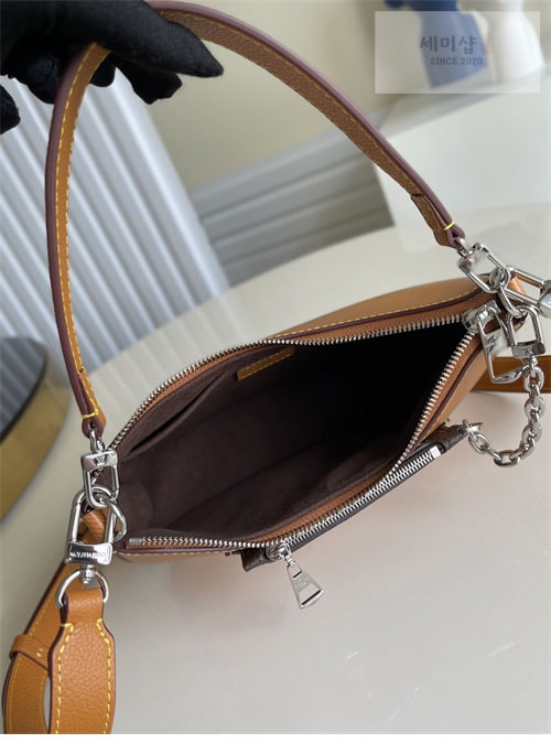 Louis Vuitton 루이비통 마렐 에피 숄더백 M80689 허니 골드 Bag 10번 이미지