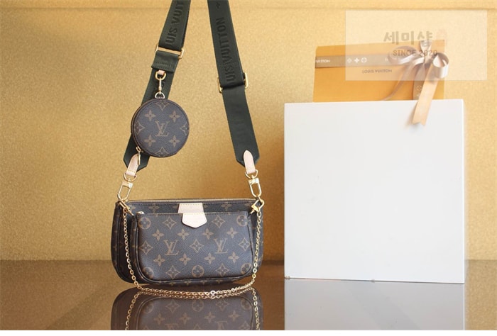 Louis Vuitton 루이비통 멀티 포쉐트 악세수아 모노그램 M44813 모노그램 Bag 8번 이미지