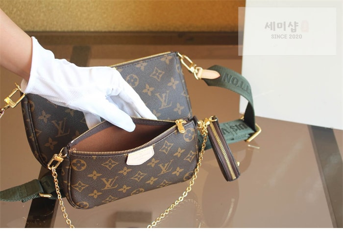 Louis Vuitton 루이비통 멀티 포쉐트 악세수아 모노그램 M44813 모노그램 Bag 10번 이미지