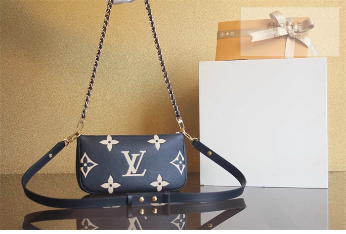 Louis Vuitton 루이비통 멀티 포쉐트 악세수아 앙프렝뜨 모노그램 M45777 블랙바이컬러 Bag 5번 이미지