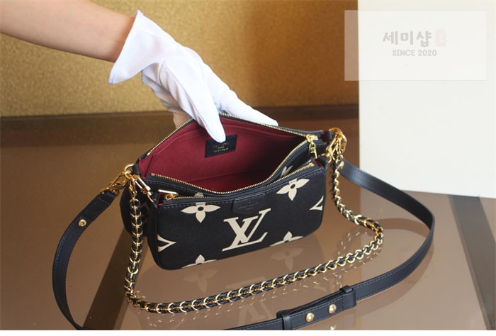 Louis Vuitton 루이비통 멀티 포쉐트 악세수아 앙프렝뜨 모노그램 M45777 블랙바이컬러 Bag 8번 이미지