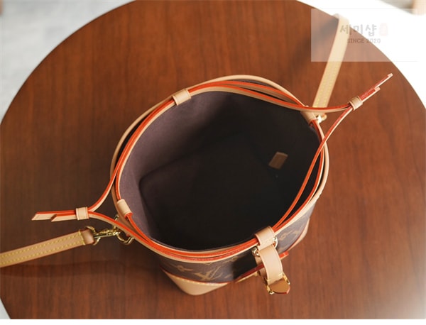 Louis Vuitton 루이비통 모노그램 노에 퍼스 미니백 M57099 모노그램 Bag 18번 이미지