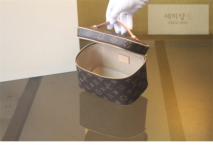 Louis Vuitton 루이비통 모노그램 니스 베니티 미니 M44495 레플리카 4번 이미지 - Bag | 세미샵 레플리카 사이트