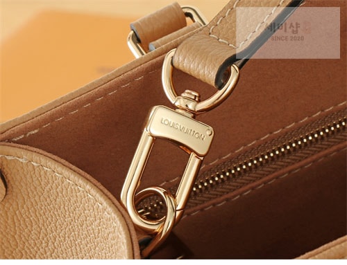 Louis Vuitton 루이비통 모노그램 온더고 PM M12513 베이지 Bag 7번 이미지
