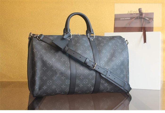 Louis Vuitton 루이비통 모노그램 이클립스 반둘리에 45 M40569 이클립스 모노그램 Bag 2번 이미지