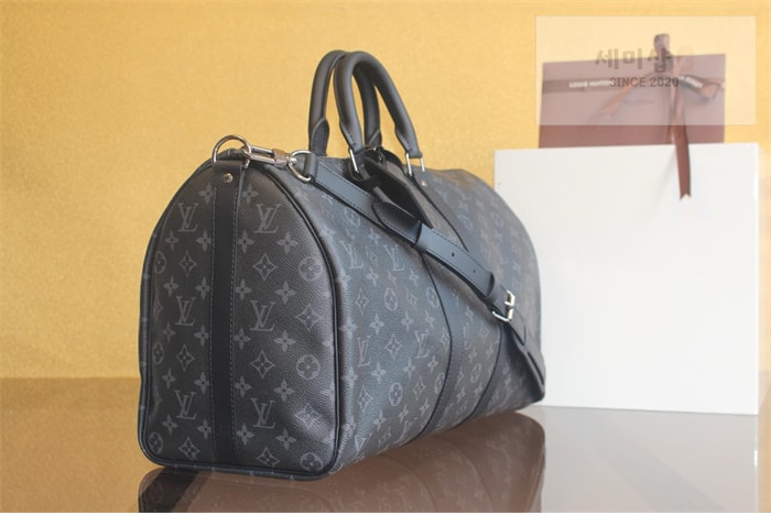 Louis Vuitton 루이비통 모노그램 이클립스 반둘리에 45 M40569 이클립스 모노그램 Bag 5번 이미지