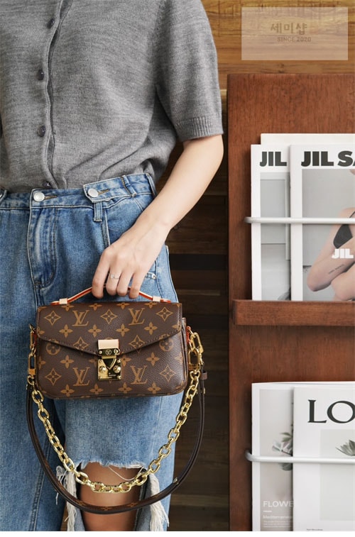 Louis Vuitton 루이비통 모노그램 포쉐트 메티스 이스트 웨스트 M46279 모노그램 Bag 9번 이미지