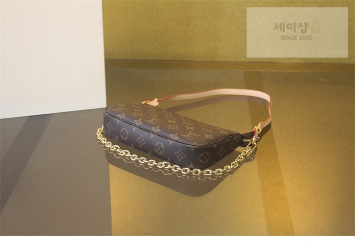 Louis Vuitton 루이비통 모노그램 포쉐트 악세수아 M82766 모노그램 Bag 8번 이미지