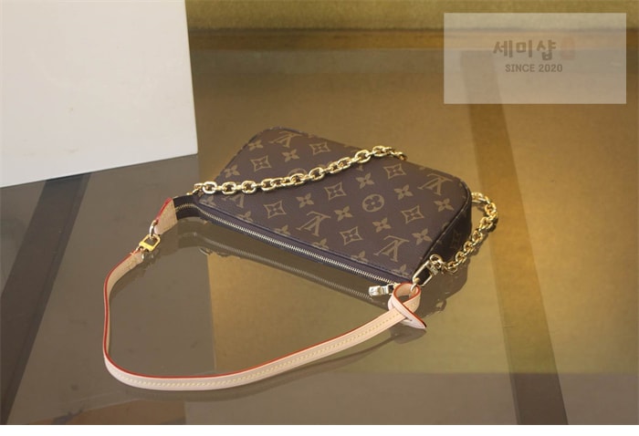 Louis Vuitton 루이비통 모노그램 포쉐트 악세수아 M82766 모노그램 Bag 7번 이미지