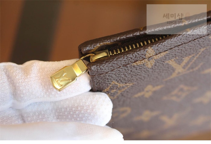 Louis Vuitton 루이비통 모노그램 포쉐트 토일렛 파우치 클러치백 M47542 모노그램 Bag 5번 이미지