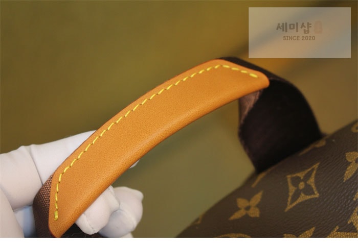 Louis Vuitton 루이비통 몽수리 카고 백팩 모노그램 M14015 모노그램 Bag 4번 이미지