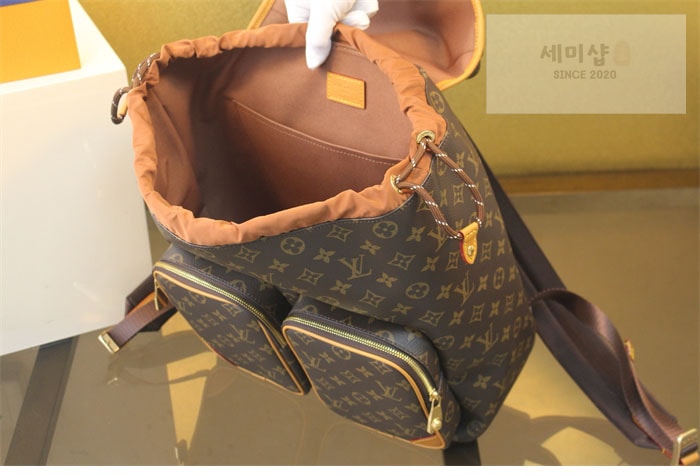Louis Vuitton 루이비통 몽수리 카고 백팩 모노그램 M14015 모노그램 Bag 10번 이미지