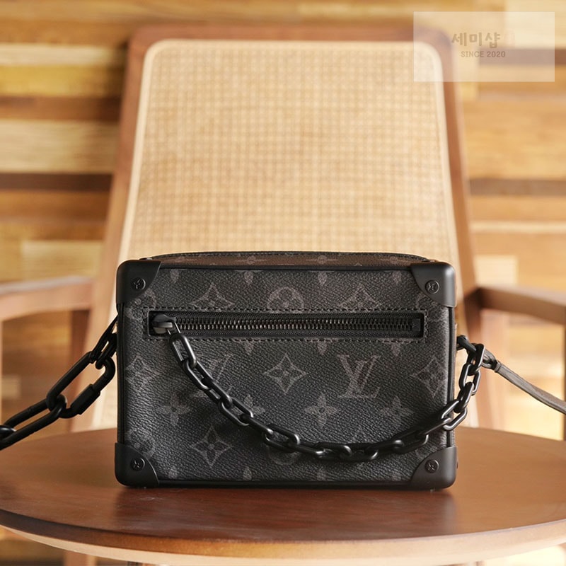 Louis Vuitton 루이비통 미니 소프트 트렁크 모노그램 이클립스 M44735 이클립스 모노그램 Bag 1번 이미지