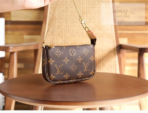 Louis Vuitton 루이비통 미니 포쉐트 악세수아 모노그램 M58009 모노그램 Bag 7번 이미지