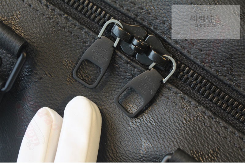 Louis Vuitton 루이비통 반둘리에 45 키폴 모노그램 미드나잇 M28403 모노그램 미드나잇 Bag 8번 이미지